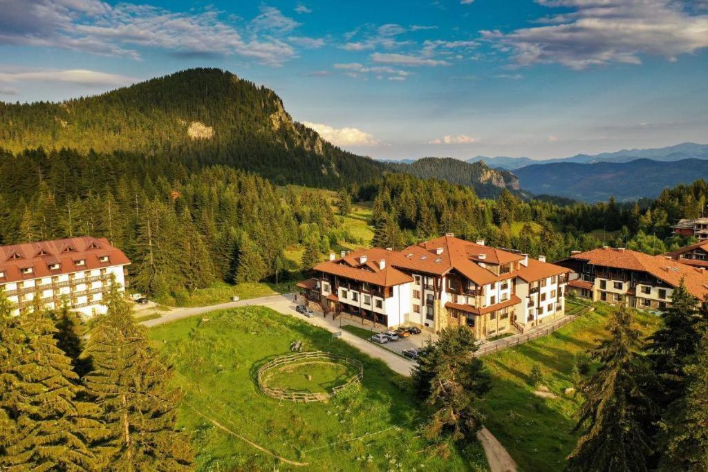 N.Joy Holiday Apartment 532 By Oak Residence Smolyan Buitenkant foto
